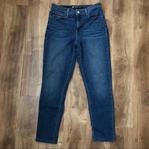 Levi's | Hi Rise Skinny Jeans